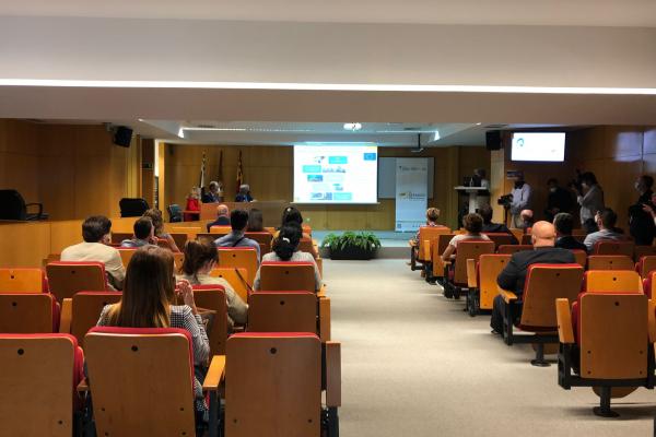Imagen destacada de (El IUMA participa en la presentación de proyectos en la visita de la Ministra Nadia Calviño al Parque Científico Tecnológico de la ULPGC)