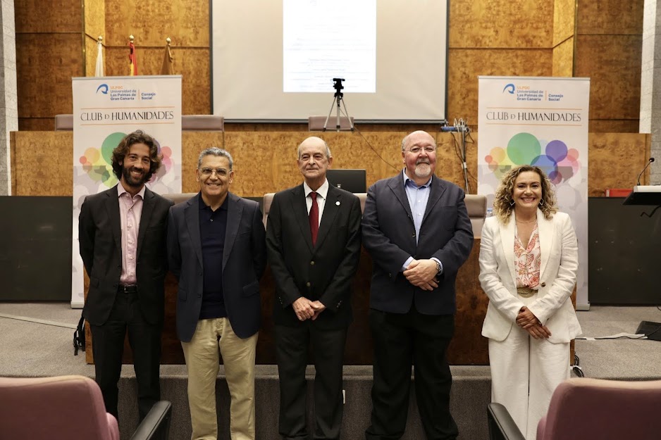 Imagen destacada de (El profesor Antonio Núñez participa en debate sobre las regulación de la Inteligencia Artificial)